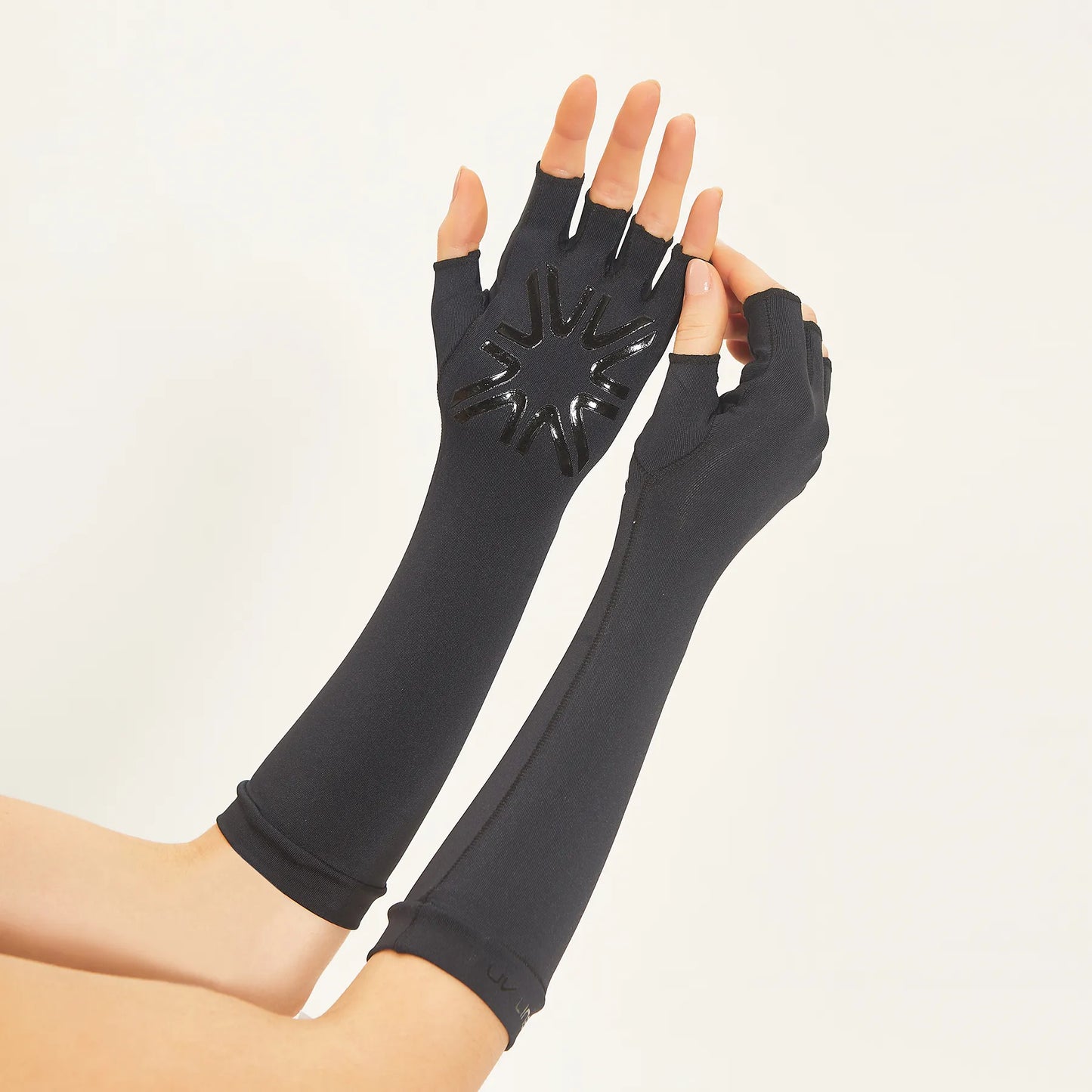 Guantes largos negro con protección solar UV LINE