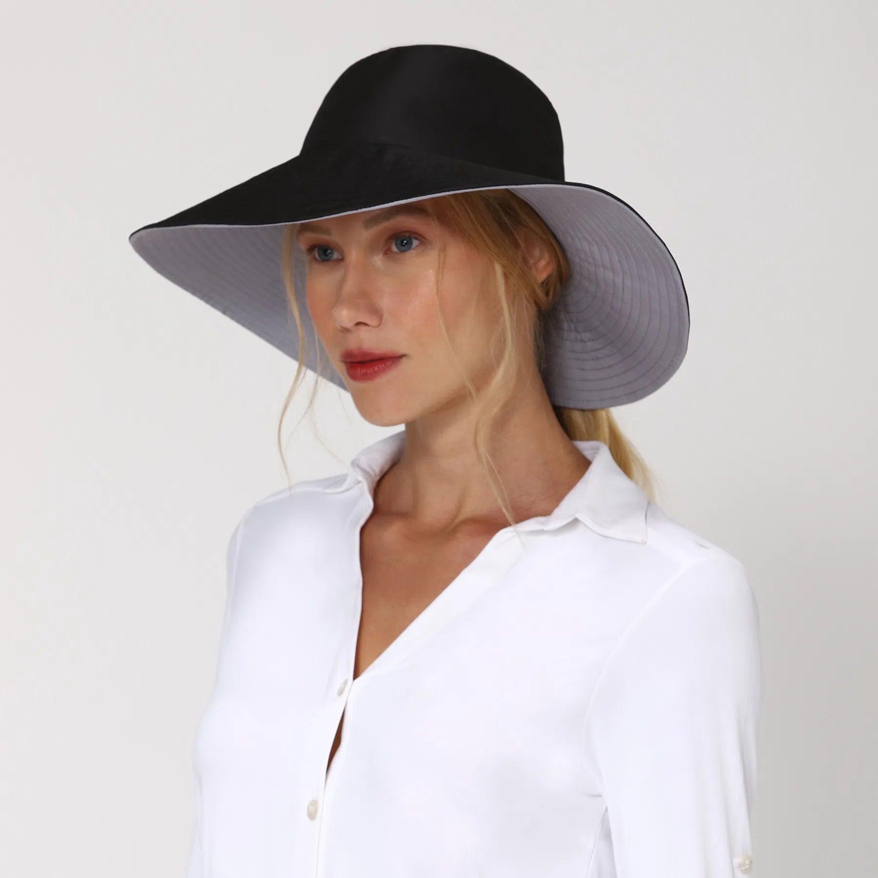 Sombrero Reversible San Diego Gris/Negro - UV LINE