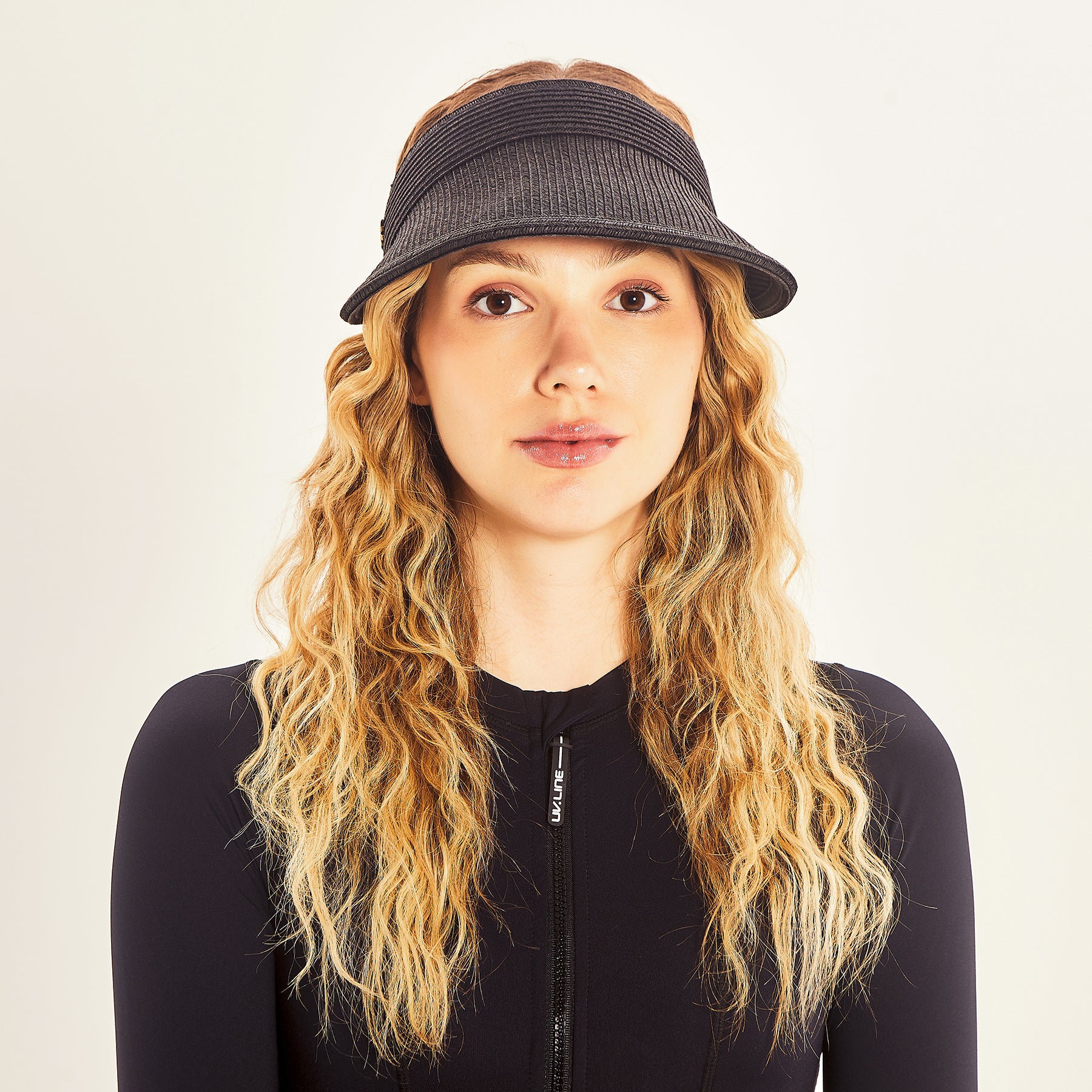 Visera UV con protección solar Brunei - Negro