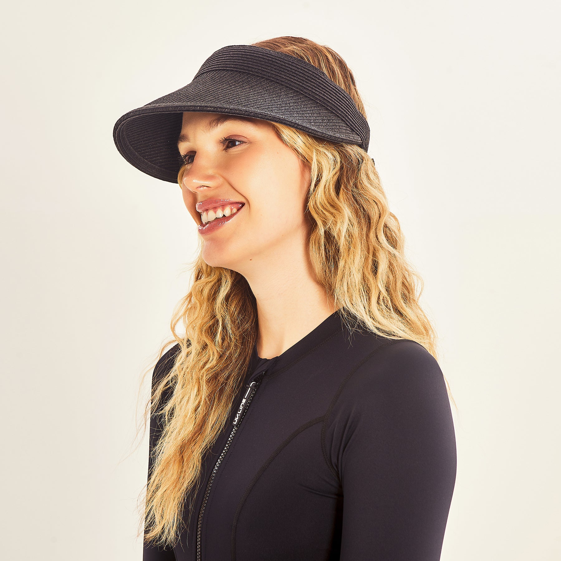 Visera UV con protección solar Brunei - Negro